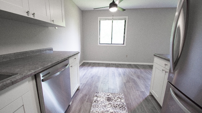 Building Photo - 7501 Upper 167th St W