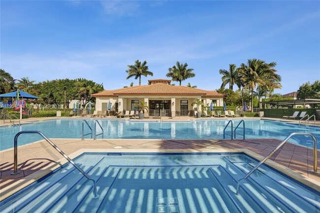 Building Photo - 25342 SW 115th Ave