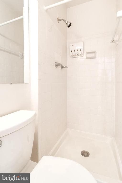Building Photo - 6332 Teakwood Ct