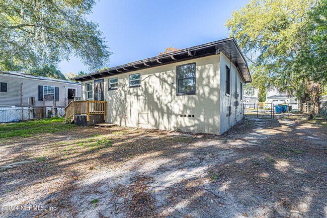 Building Photo - 8306 Galveston Ave