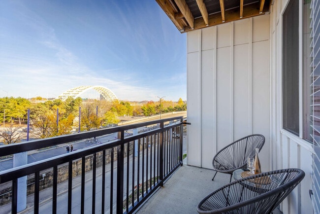 Building Photo - 601 E Pete Rose Wy