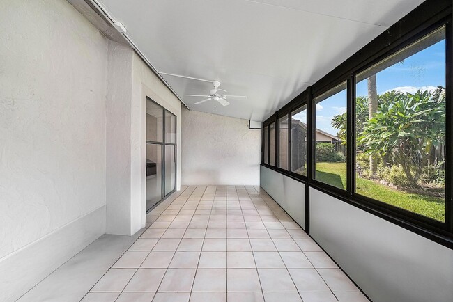 Building Photo - 4830 Brighton Lakes Blvd