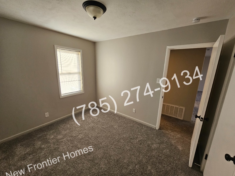 Building Photo - 1333 Ponca Ave