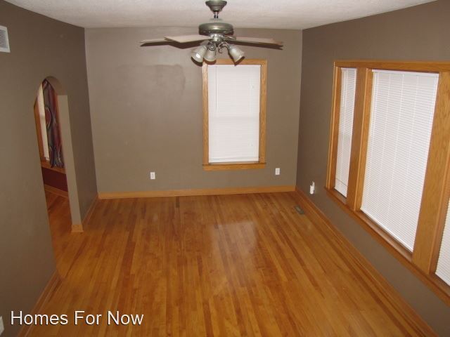 Building Photo - 2 br, 1 bath House - 717 5th Street