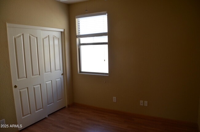 Building Photo - 14214 W Ventura St