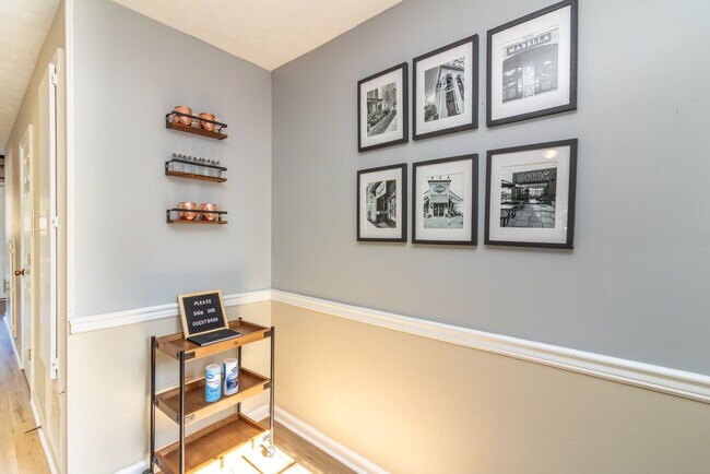 Building Photo - 1930 16th Ave