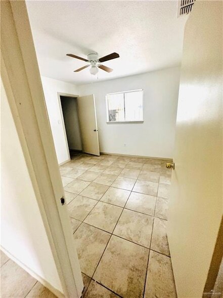 Building Photo - 2804 Gumwood Ave W