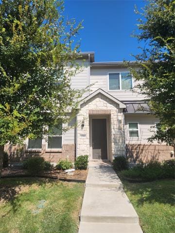 Building Photo - 1300 Pebblebrook Dr