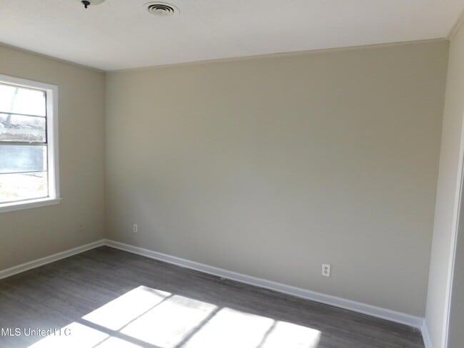 Building Photo - 2775 Normandy Cove