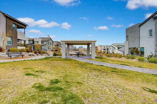 Building Photo - 11553 Alpine Cove Ave