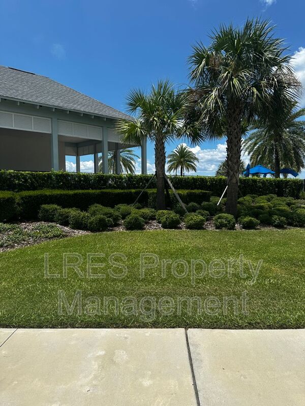 Building Photo - 3130 Amaranth St