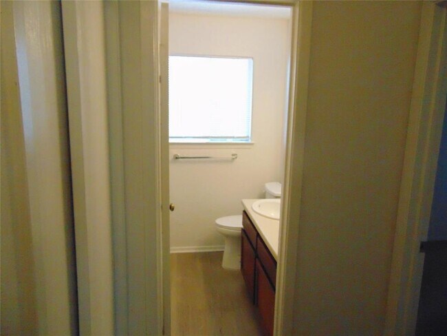 Building Photo - 508 Burlwood Ct