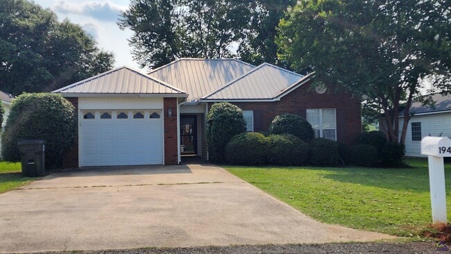 Primary Photo - 194 Tyson Glen Dr