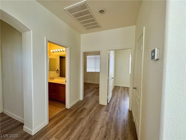 Building Photo - 4967 Caprock Canyon Ave