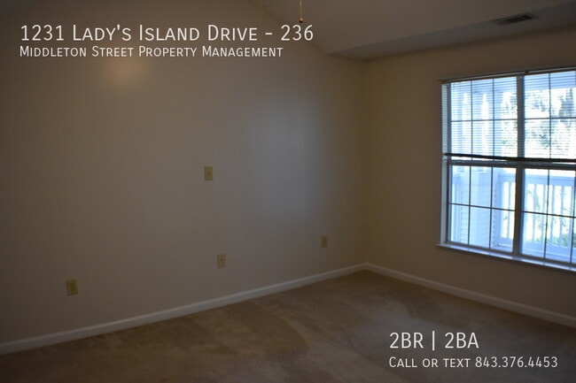 Building Photo - 1231 Ladys Island Dr