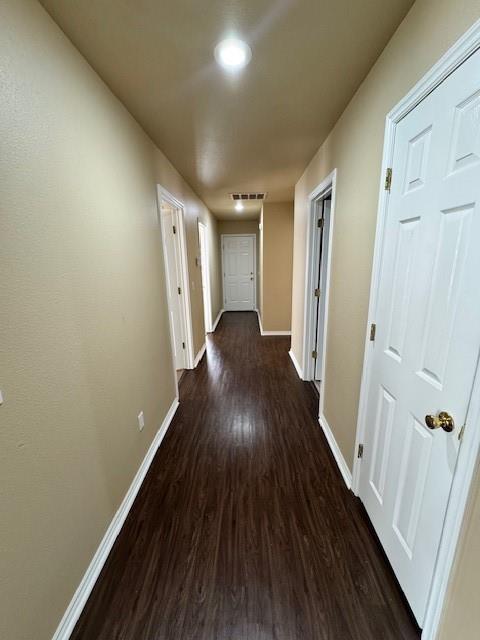 Building Photo - 1554 Willowbrook Dr