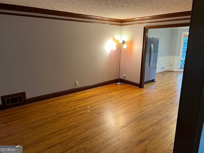 Building Photo - 5741 Wolf Laurel Dr SW