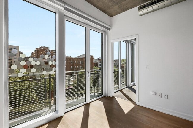 Building Photo - 1515 15th St NW