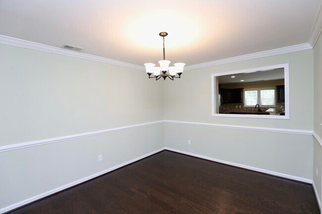 Building Photo - 1761 Nicholas Dr