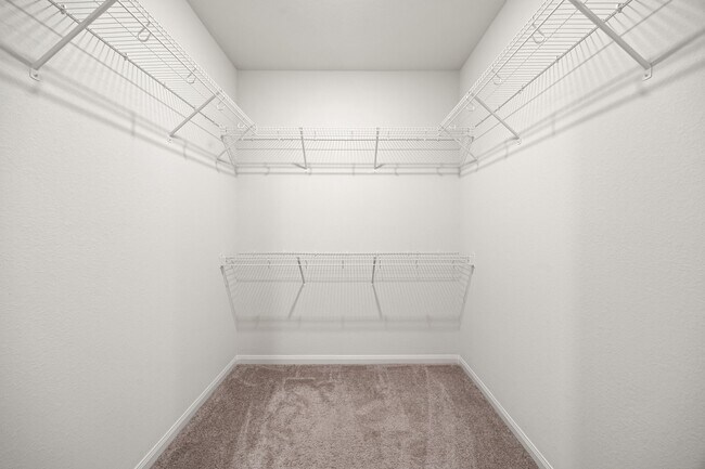 Building Photo - 15243 Crescent Brookfield Dr