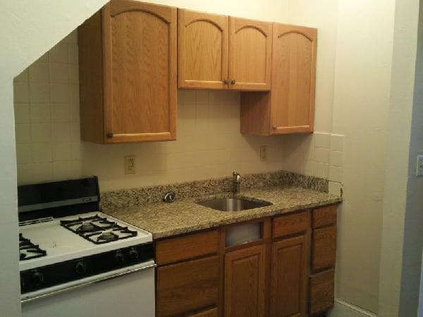 Building Photo - 4 bedroom in Boston MA 02134