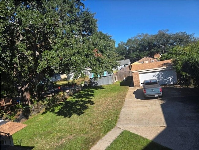 Building Photo - 641 Jefferson Heights Ave