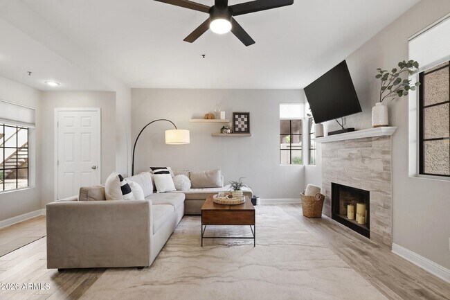 Building Photo - 11515 N 91st St