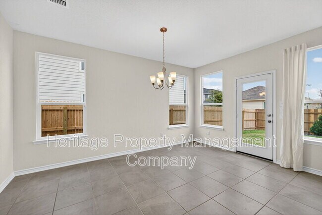 Building Photo - 8014 Kingfisher Lndg