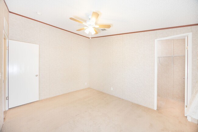 Building Photo - 590 County Rd 4614