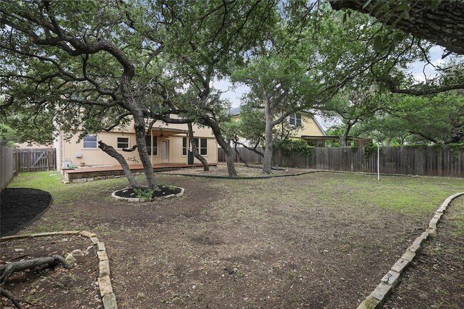 Building Photo - 2604 Stenson Dr