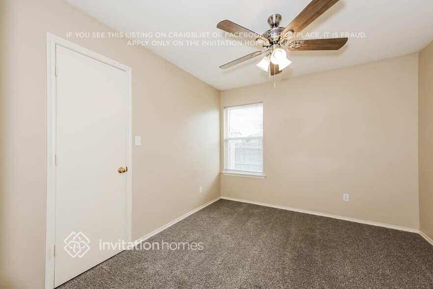 Building Photo - 6902 Evening Shade Ln