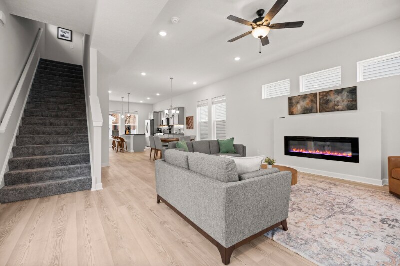 Building Photo - 2273 E 100th St