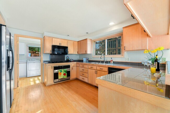 Building Photo - Fantastic South Hill Home for Rent!!!!