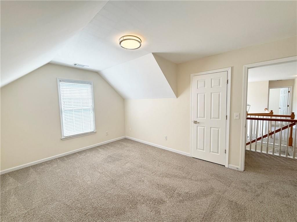 Building Photo - 350 Laurel Glen Crossing