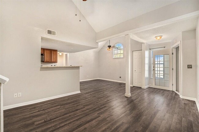 Building Photo - 12145 Armenia Gables Cir
