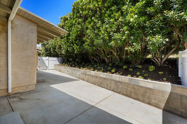 Building Photo - 31259 Bailard Rd