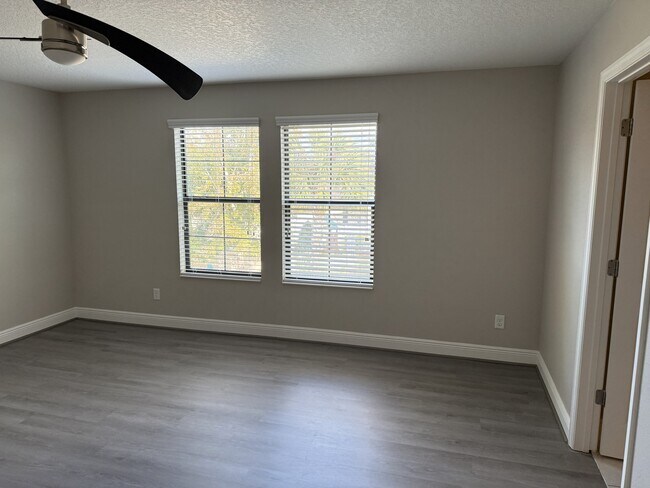 Building Photo - 13183 Payton St