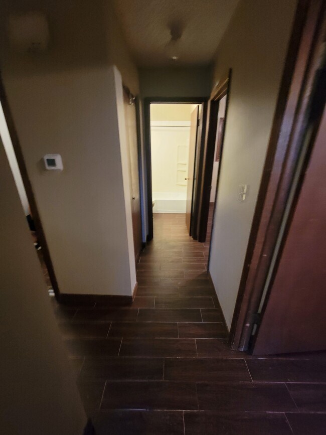 Building Photo - 2130 Davis St