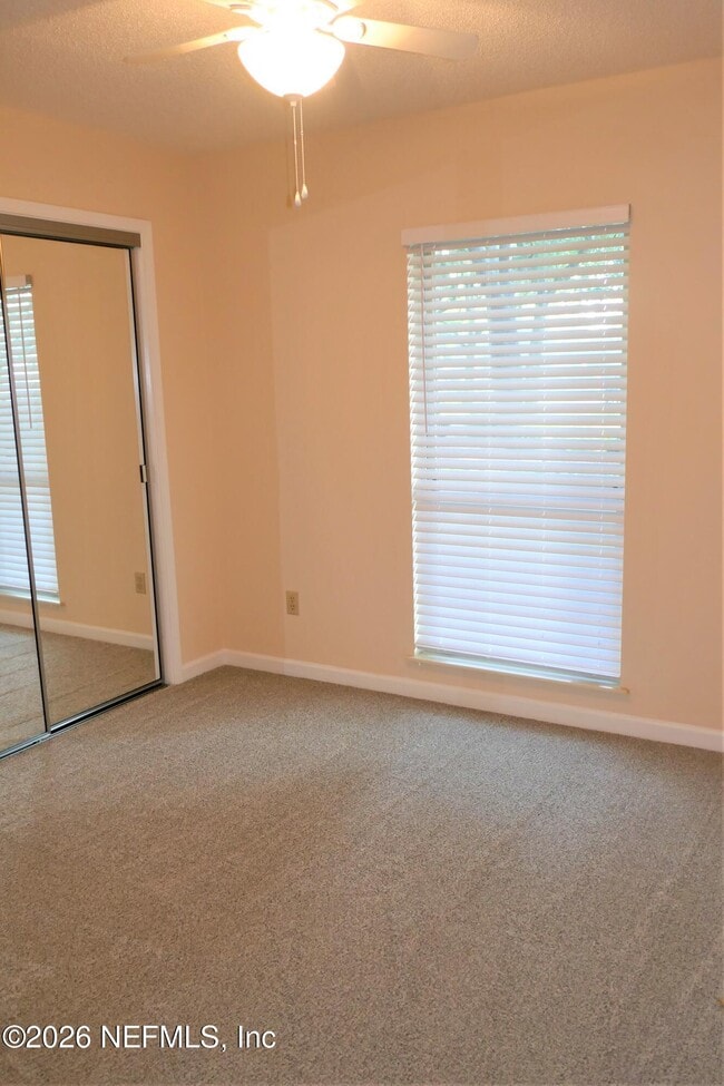 Building Photo - 10996 Raley Creek Dr S