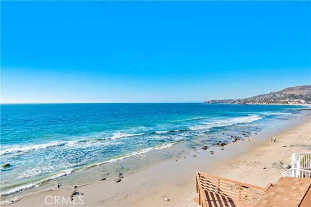 Building Photo - 1051 Gaviota Dr