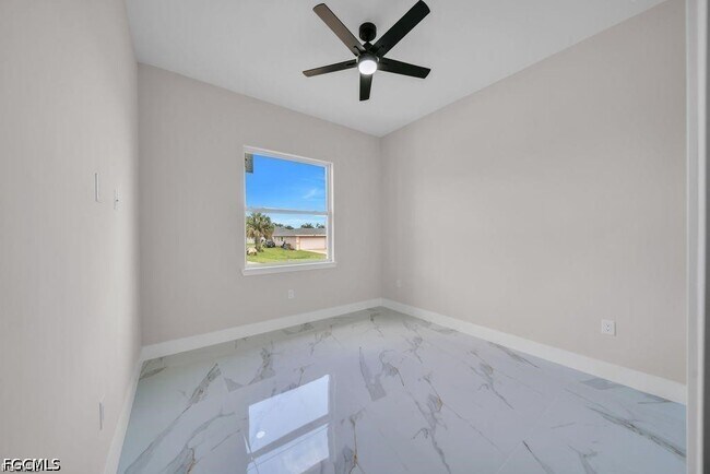 Building Photo - 4648-4650-4650 Leonard Blvd S