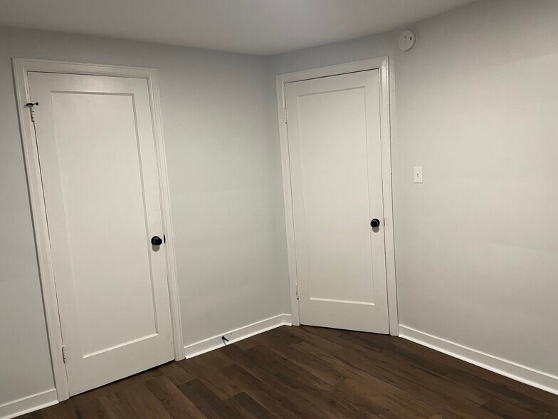 Building Photo - 101 Montfort Dr