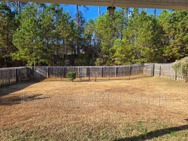 Building Photo - 716 Herrington Dr