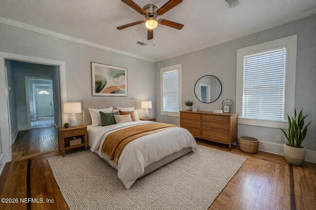 Building Photo - 2047 N Market St