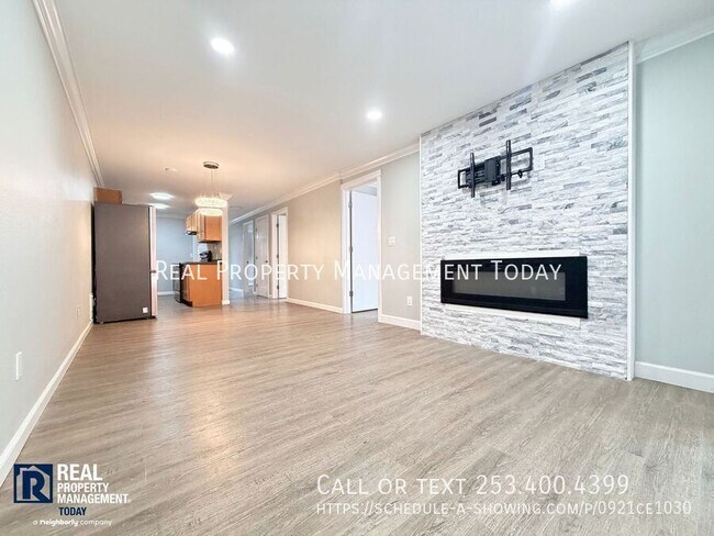 Building Photo - 1111 SW 148th St