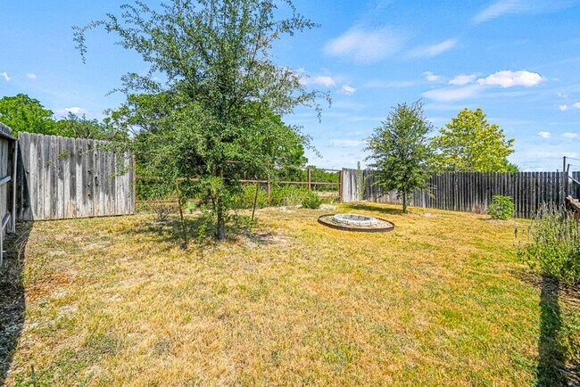 Building Photo - 13154 Beals Cir