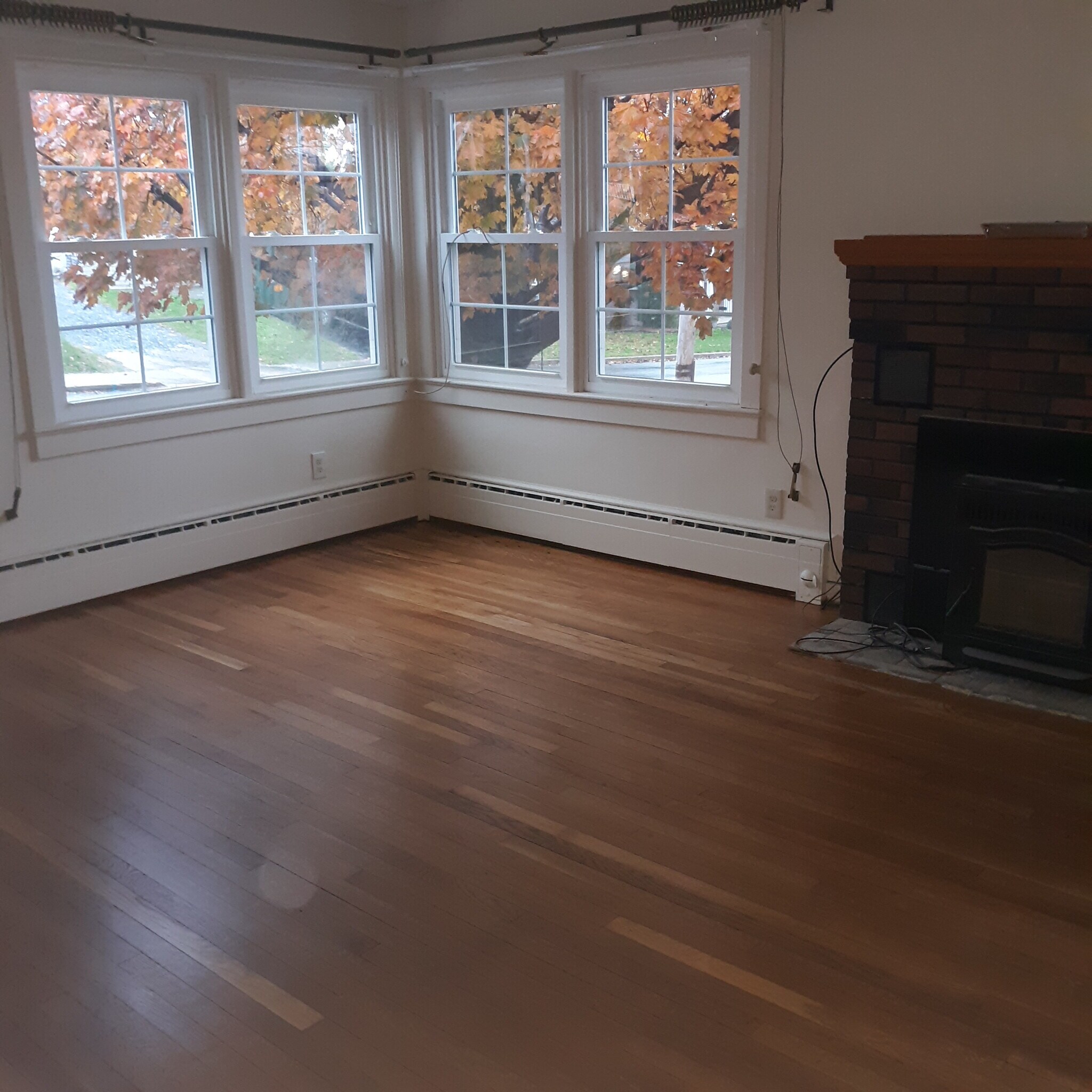 Building Photo - 2250 Siegfried Ave