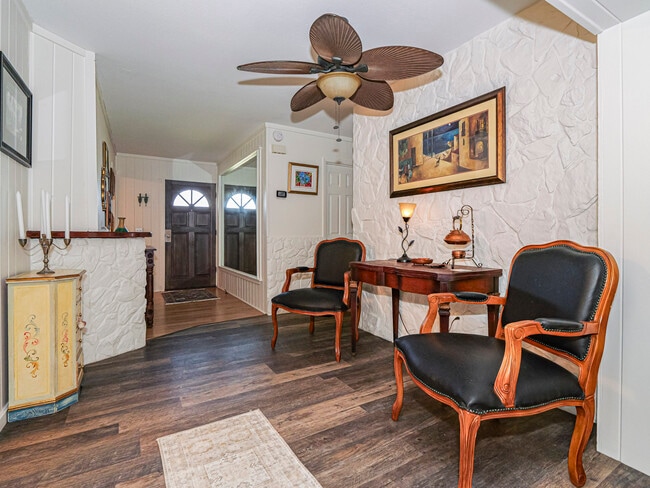 Building Photo - 174 Joy Haven Dr