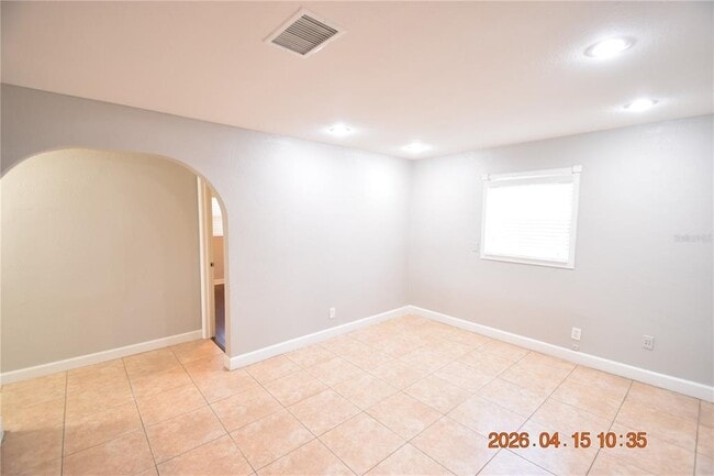 Building Photo - 3602 W Oklahoma Ave