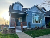 Building Photo - 3bed/2.5bath with Lofted Space at Harbor Crossing!